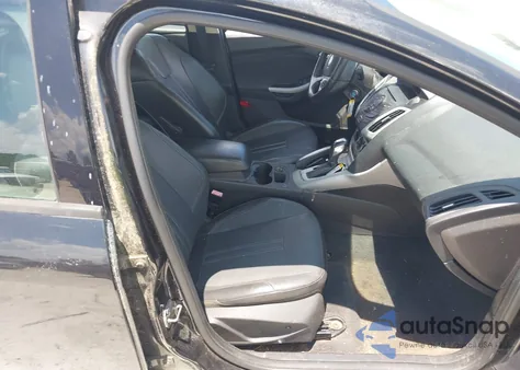 2013 Ford Focus Se из США, поврежденный, VIN 1FADP3F22DL353728